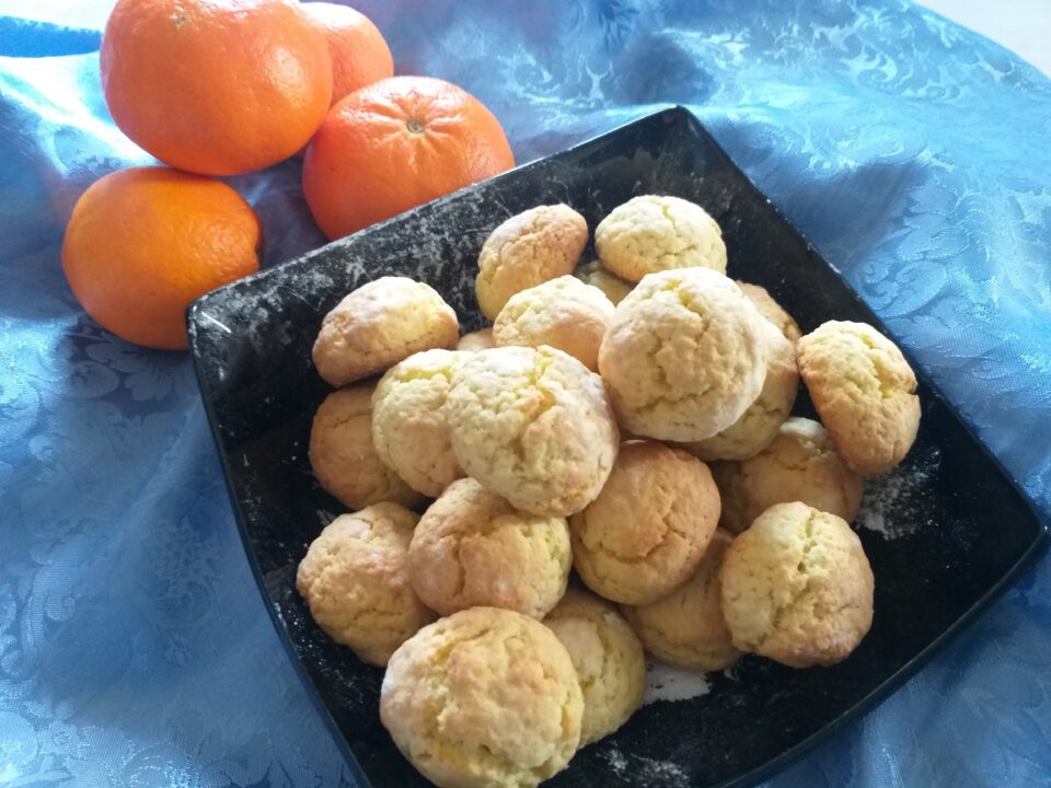 biscotti morbidi all'arancia