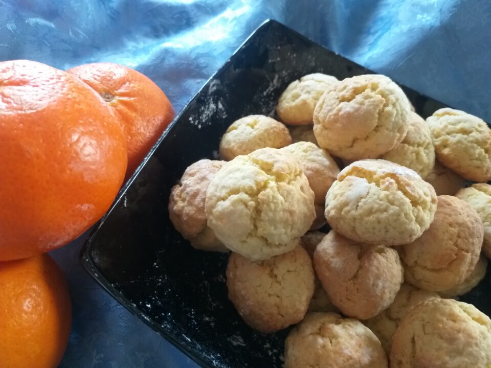 biscotti morbidi all'arancia